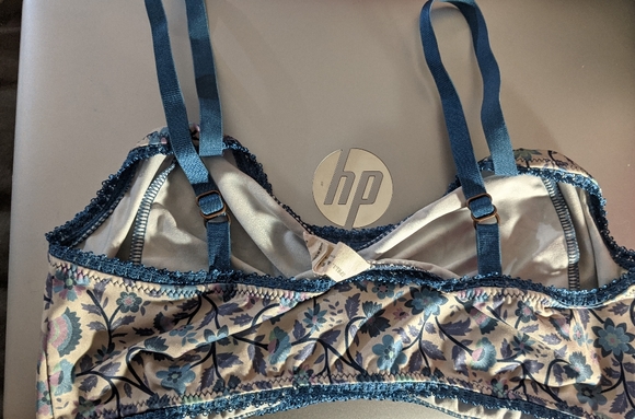 Spell & the Gypsy Blue Dahlia Bralette Med - Picture 7 of 8